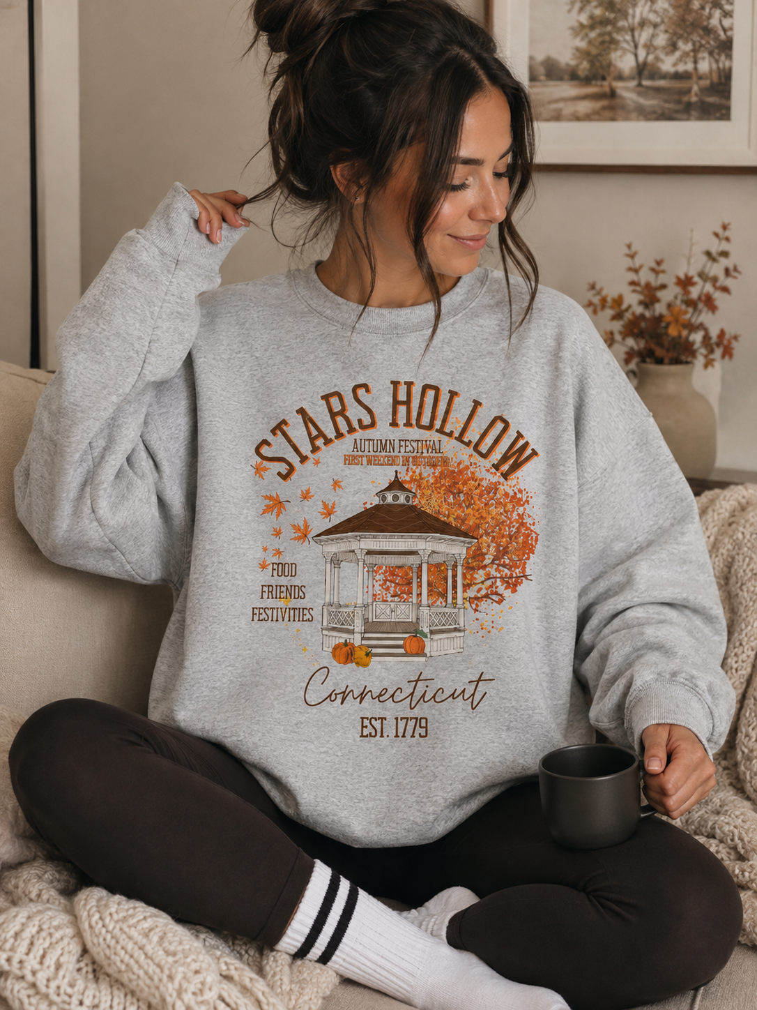 Stars Hollow Crewneck || MADE TO ORDER ||